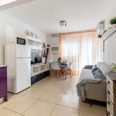Apartamento En El Centro A Un Minuto De La Playa ベニドルム エクステリア 写真