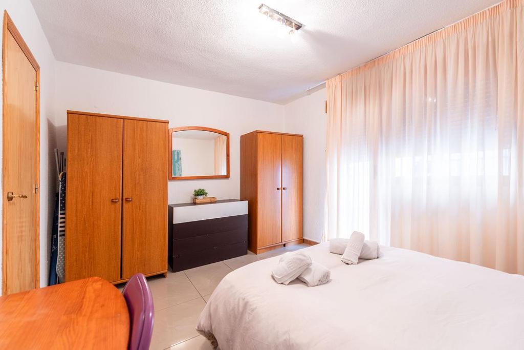 Apartamento En El Centro A Un Minuto De La Playa ベニドルム エクステリア 写真