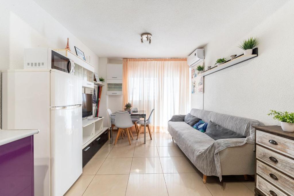 Apartamento En El Centro A Un Minuto De La Playa ベニドルム エクステリア 写真